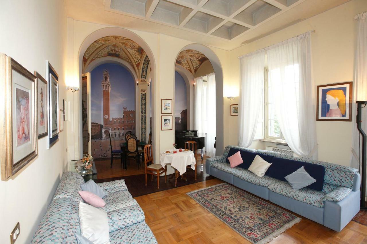 Bed and Breakfast Residenza D'Epoca Montanini Siena Exteriér fotografie