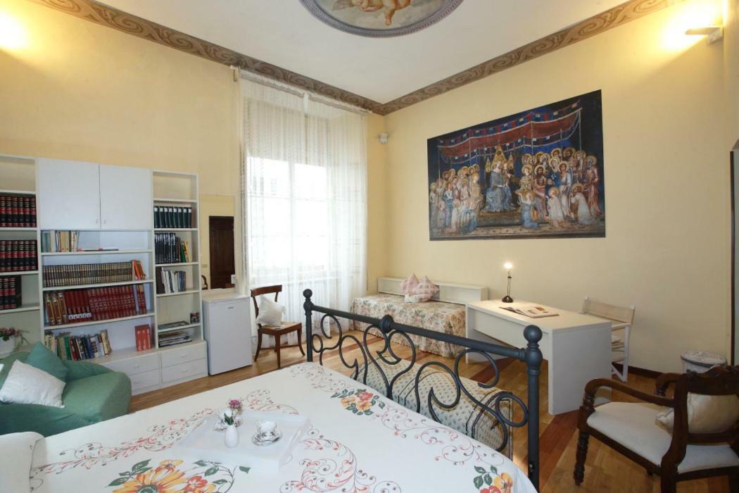 Bed and Breakfast Residenza D'Epoca Montanini Siena Exteriér fotografie